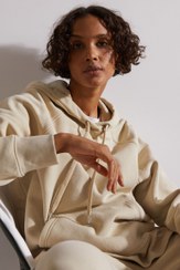 تصویر هودی ساده زنانه بغل چاک دار برند اچ اند ام H&M 