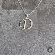 تصویر گردنبند استیل حرف نازک 