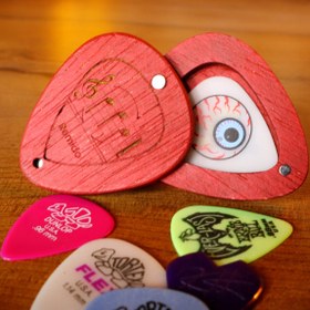 تصویر جای پیک طرح پیک چوبی 