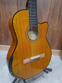 تصویر گیتار امپریال آرم رست دار Diamond guitar