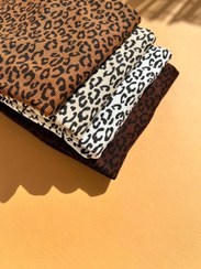 تصویر بلوز یقه پنج سانتی پلنگی - سفید 