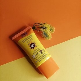 تصویر کرم ضد آفتاب پورگ کلاژن SPF50 حجم ۵۰ میلی لیتر SUNBLOCK CREAM ANTI-AGE WHITENING SPF50 PORG COLLAGEN