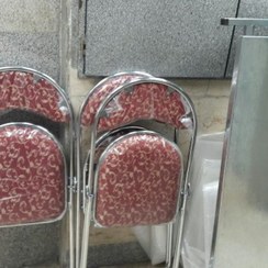تصویر صندلی تاشو فلزی مدل هلالی 
