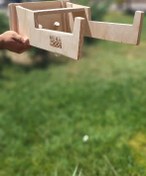 تصویر استند چوبی نگهدارنده دو چرخه 