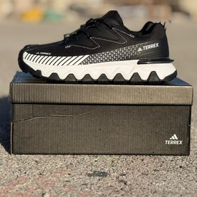 تصویر ادیداس تیرکس Adidas Teerex