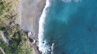 تصویر دانلود فوتیج نمای سواحل ترکیه از بالا به پایین Turkish Coast Top-Down View 