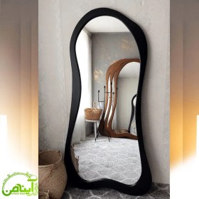 تصویر آینه قدی چوبی مدل تارا 
