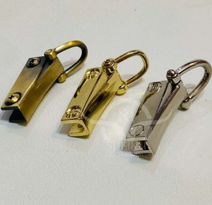 تصویر فروشگاه چرم شیخ الاسلامی