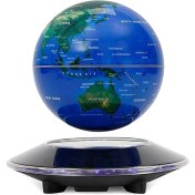 تصویر کره زمین معلق مغناطیسی با پایه کتاب 