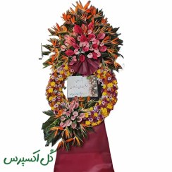 تصویر تاج گل تبریک نمایشگاهی مدرن گل‌بهار کد ۰۱۴۶ 