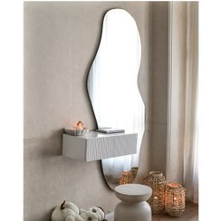 تصویر آینه قدی آلما با شلف 