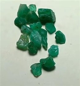 تصویر زمرد معدنی پنجشیر 