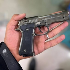 تصویر فندک تفنگی برتا مدل 9mm 
