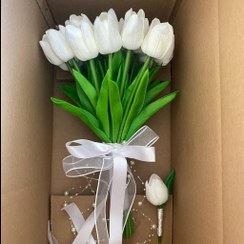 تصویر دسته گل عروس مصنوعی لاله سفید 