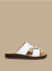 تصویر صندل مردانه عربی ساده با جزئیات قفل‌دار برند le confort Men's Solid Arabic Sandals with Buckle Detail