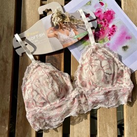 تصویر سوتین راحتی اسفنجی زنانه چیبو 