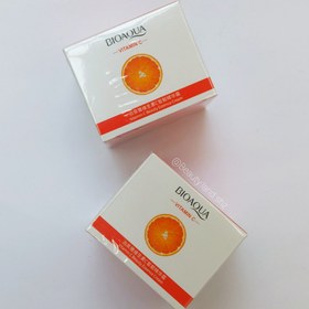 تصویر کرم آبرسان مرطوب کننده ویتامین سی Vitamin C moisturizing cream