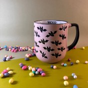 تصویر ماگ سرامیکی طرح هالووین مدل خفاش کیوت مشکی 