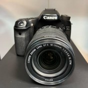 تصویر دوربین عکاسی کانن مدل EOS 70D لنز 135mm با کیفیت ۲۰ مگاپیکسل 