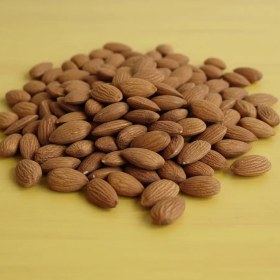 تصویر مغز بادام درختی خام 