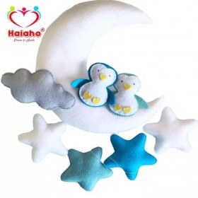 تصویر آویز کودک هیاهو مدل زاکسن 