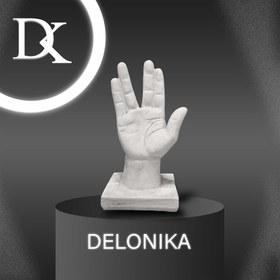 تصویر مجسمه دست سلام وینکا 