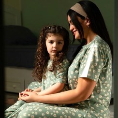 تصویر ست راحتی مادر و دختر جنس نخ پنبه 