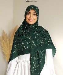 تصویر روسری شکوفه زمردی (Outlet) جنس نخی پریمیوم،‌ قواره بلند، طراحی انحصاری شکرانه