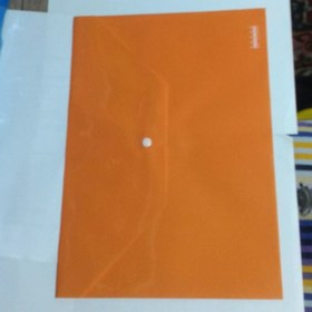 تصویر پوشه پلاستیکی دکمه دار با دکمه سفید Plastic Cover