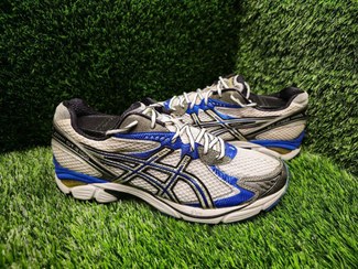 تصویر کتونی کفش پیاده روی اورجینال اسیکس سایز۴۴ Running shoes