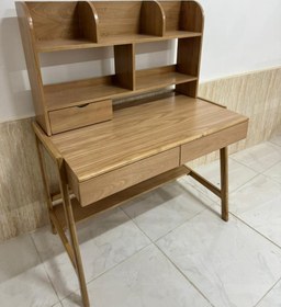 تصویر میز تحریر کتابخانه دار کوچک مدل ایکیا 