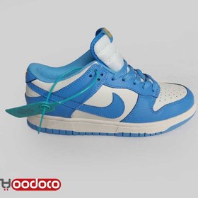 تصویر نایک اس بی دانک بدون ساق آبی سفید Nike sb dunk low blue and white 