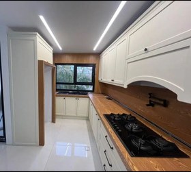 تصویر کابینت نیوکلاسیک باصفحه بلوط آمریکایی کدB ۲۶۳ 