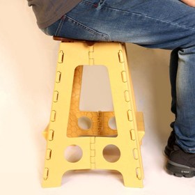 تصویر چهارپایه مدل 4 - کرم 