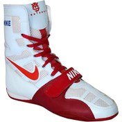 تصویر کفش بوکس نایکی طرح هایپرکو 