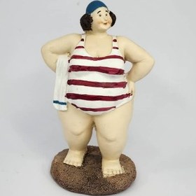 تصویر تندیس زن ساحلی 