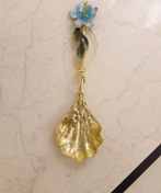 تصویر قاشق آجیل میناکاری برنجی | مدل مگنولیا 