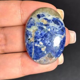 تصویر نگین درشت سنگ سودالیت معدنی کد 60023 