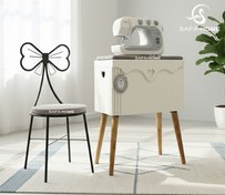 تصویر میز چرخ‌خیاطی دوژان مدل خطی با صندلی پاپیونی از نیوپان 