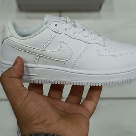 تصویر کتونی بچه گانه نایک ایرفورس ۱ تمام سفید Nike Air Force 1 