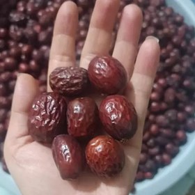 تصویر عناب گردویی نیم کیلویی خیلی درشت ،لوکس ،سایز 22 تا 24 میل 