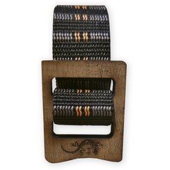 تصویر کمربند با سگک چوبی 