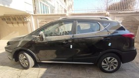 تصویر کی ام سی SR3 مدل 1404 ا موتور 1600 موتور 1600