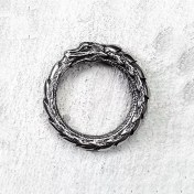 تصویر انگشتر استیل طرح اوروبروس 