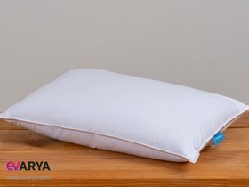 تصویر بالش پر مدل Downa 30 برند Othello 