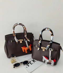 تصویر هرمس سایز کوچیک - آبی 