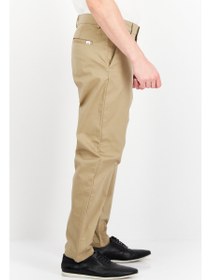 تصویر شلوار چینی مردانه فیت باریک با قابلیت کشسانی، رنگ بژ برند selected homme Men Slim Fit Solid Stretchable Chino Pant, Tan