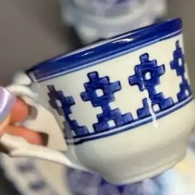 تصویر فنجان چینی میبد مروارید یزد درجه یک مدل زیلو بسته ی 6 عددی (نقاشی شده با دست) 