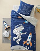 تصویر روتختی فرش مدل فضانورد ست اتاق پسرانه 