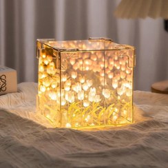 تصویر چراغ خواب دشت لاله مکعبی بی‌نهایت 